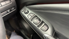 Nissan Juke 1.0 DiG-T N-Connecta 5dr Petrol Hatchback